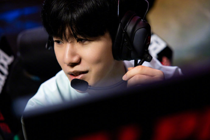 已经从中游 已经从中游