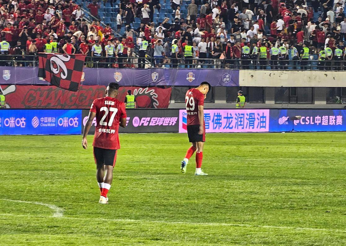 体育世乒赛：樊振东 王楚钦3-0横扫德国组合 挺进16强